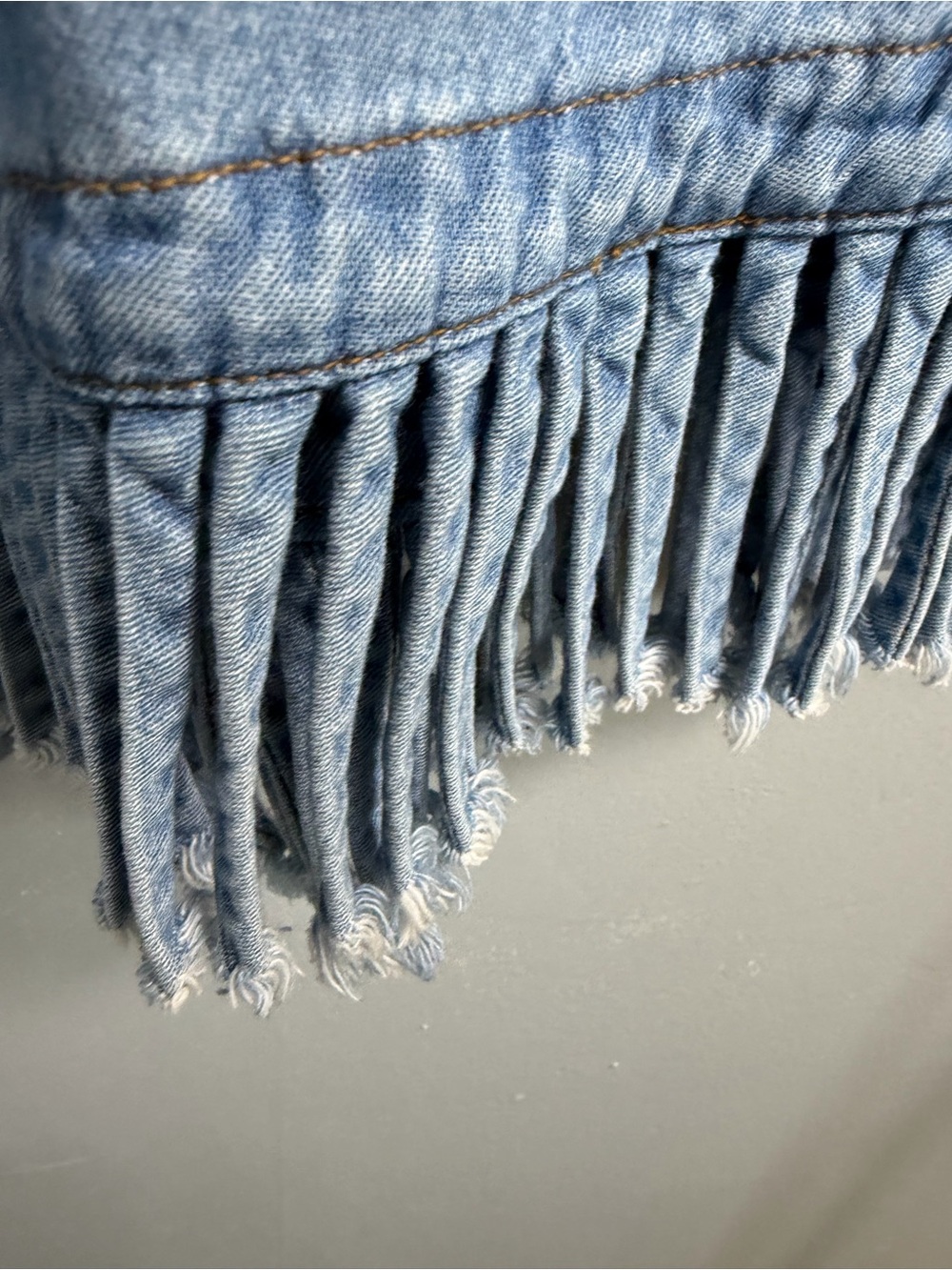 Light Blue Fringe-Hem Blouse with Three-Quarter Sleeves - Picture 5 of 7